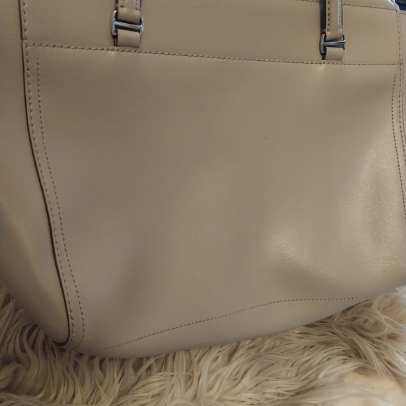 Tory Burch Parker Large Tote preowned - Picture 5 of 12